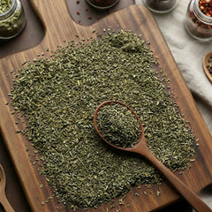 Dry cut and sifted Goldenseal leaves (Hydrastis canadensis) for traditional botanical infusions.
