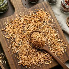 Dry cut and sifted Dogwood bark (Cornus florida) for traditional botanical infusions and decoctions.