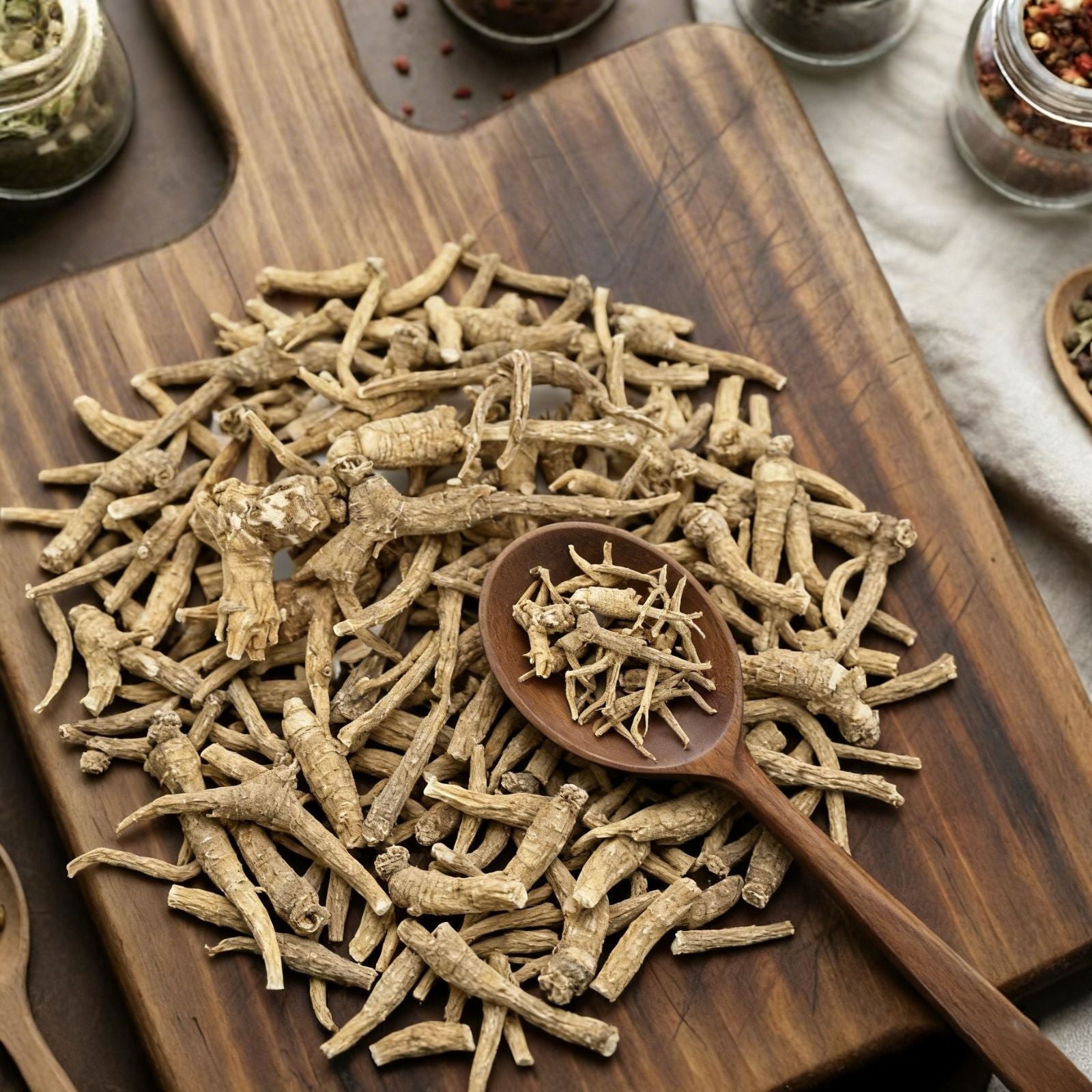 Canada Ginseng root for gastronomic use and traditional soups.