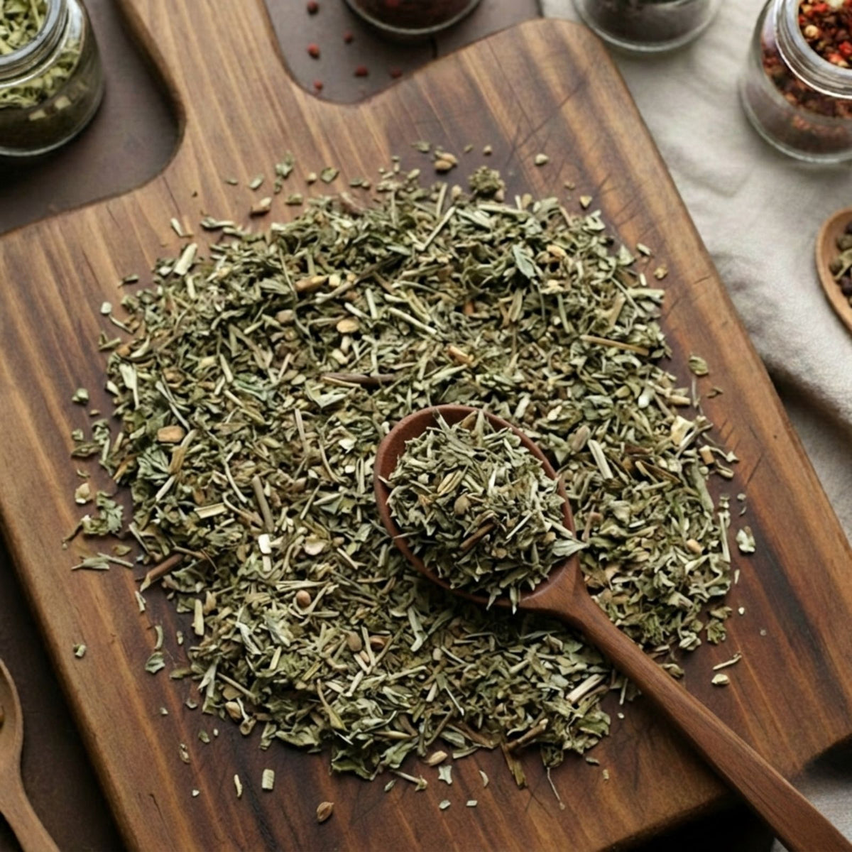 Mugwort herb (Artemisia vulgaris) for traditional dream tea and botanical infusions.