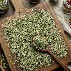 Dry cut and sifted Oatstraw herb (Avena sativa) for traditional mineral-rich botanical infusions.