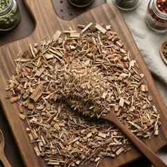 White Willow bark (Salix alba) for traditional botanical infusions and herbal support.